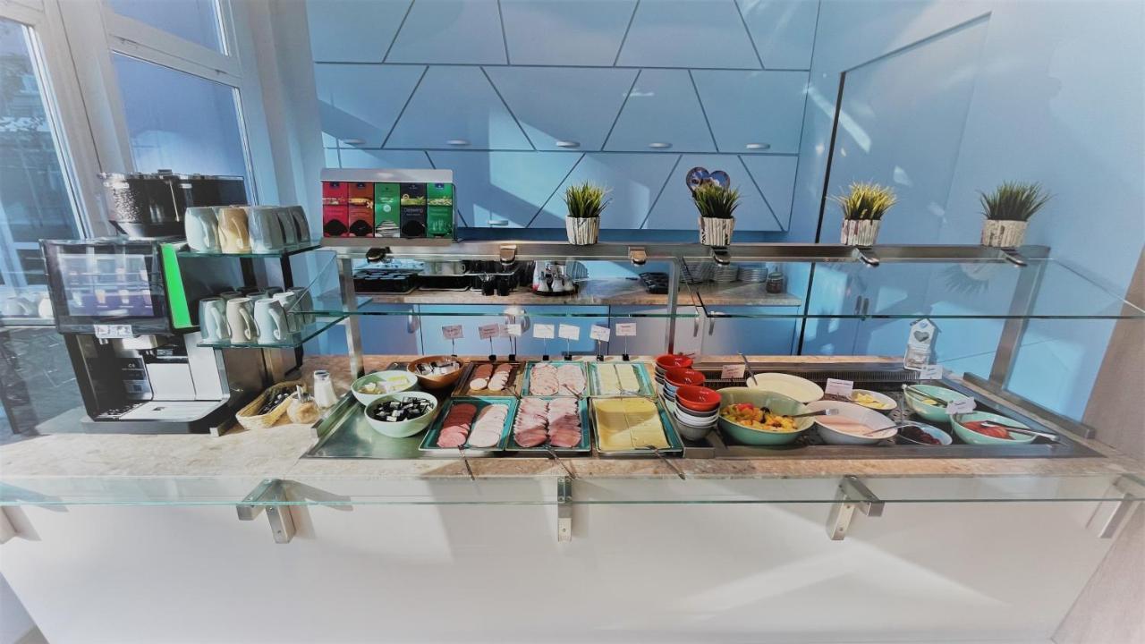Ibis Styles Ost Messe 3*